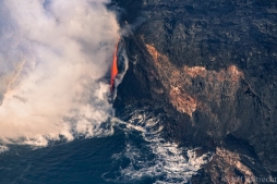 lava waterfall hawaiis kilauea volcanos kamokuna ocean entry